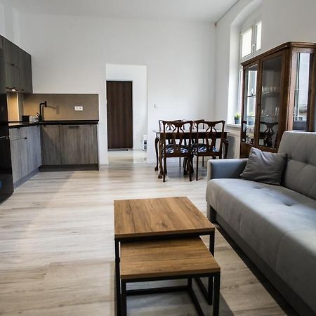 Apartament Kochanowskiego ทอรูน ภายนอก รูปภาพ